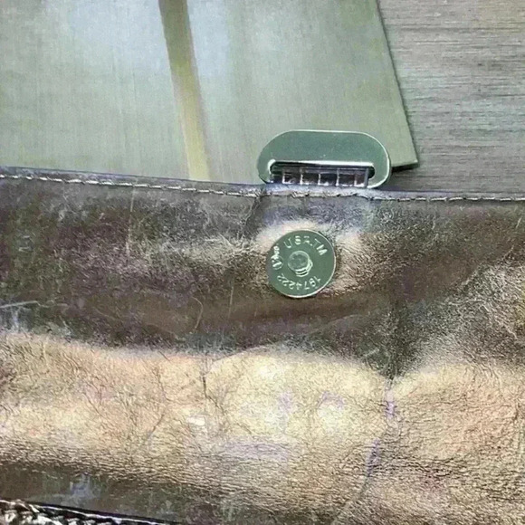 Charles David Leather Snakeskin Bronze Clutch Bag - Picture 14 of 16